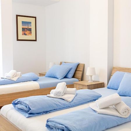 Grand Suite Centre Belgrado Buitenkant foto