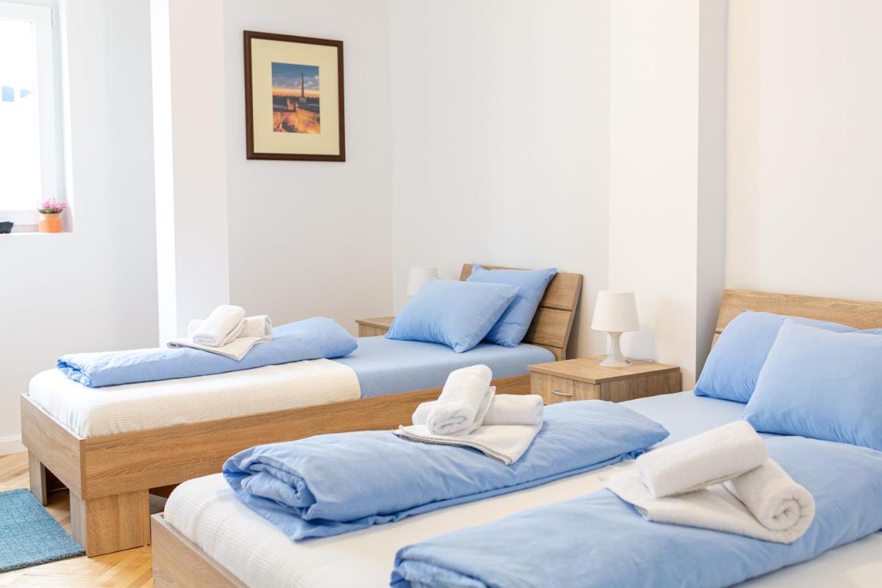 Grand Suite Centre Belgrado Buitenkant foto
