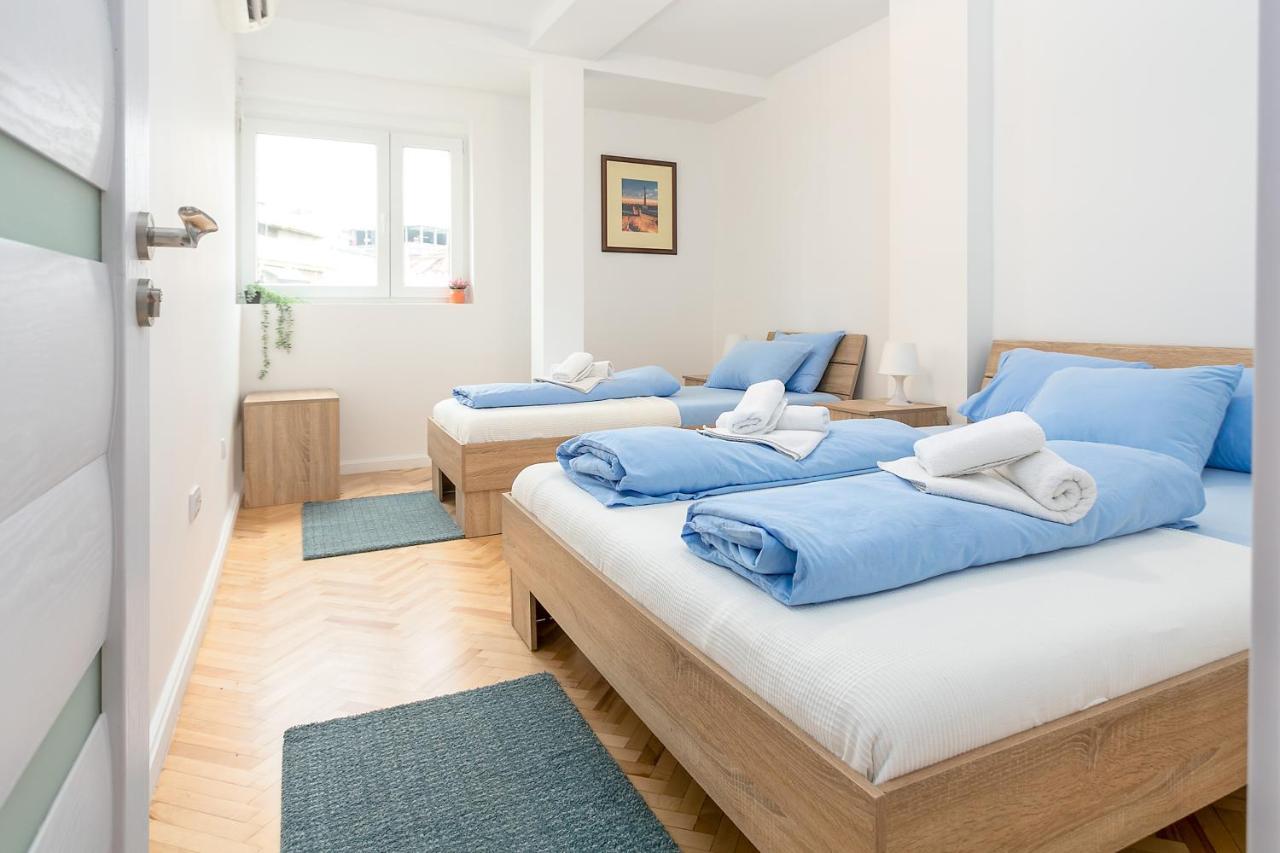 Grand Suite Centre Belgrado Buitenkant foto