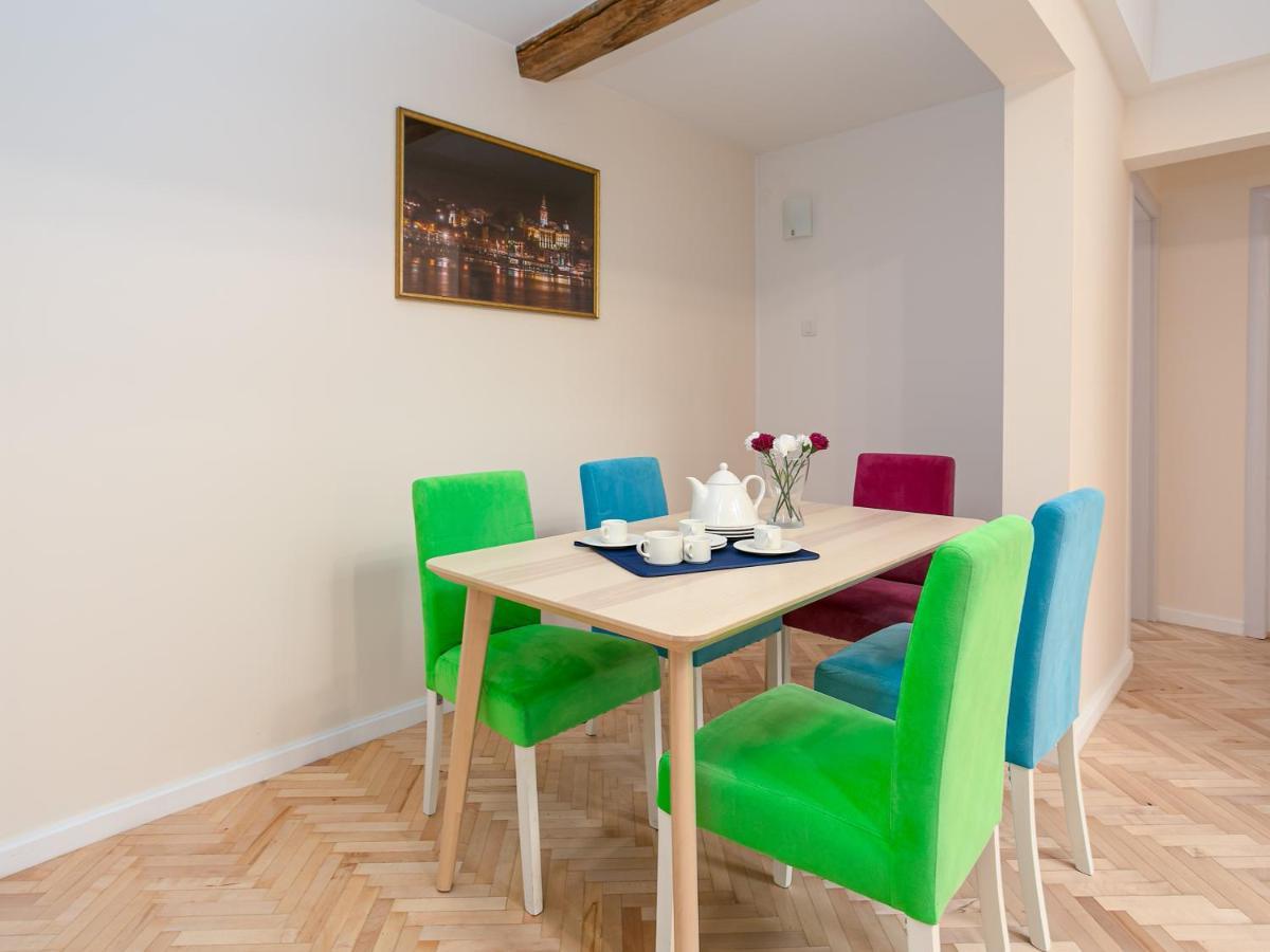 Grand Suite Centre Belgrado Buitenkant foto