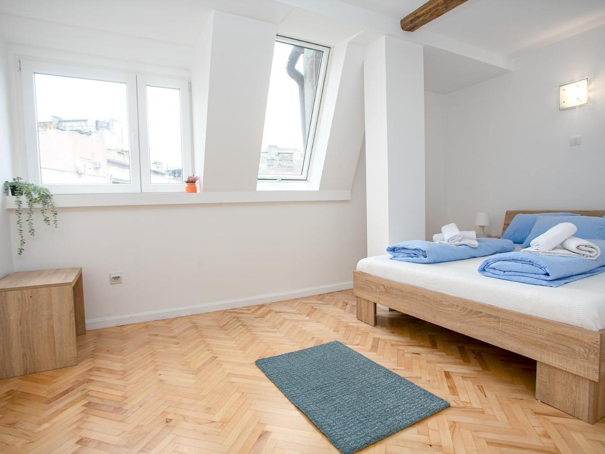 Grand Suite Centre Belgrado Buitenkant foto