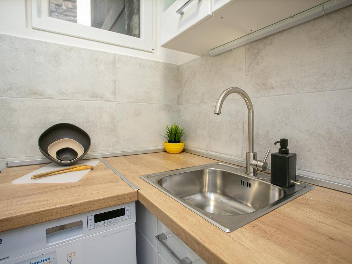 Grand Suite Centre Belgrado Buitenkant foto