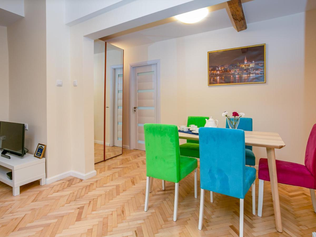 Grand Suite Centre Belgrado Buitenkant foto